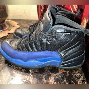 Black Game Royal 12s